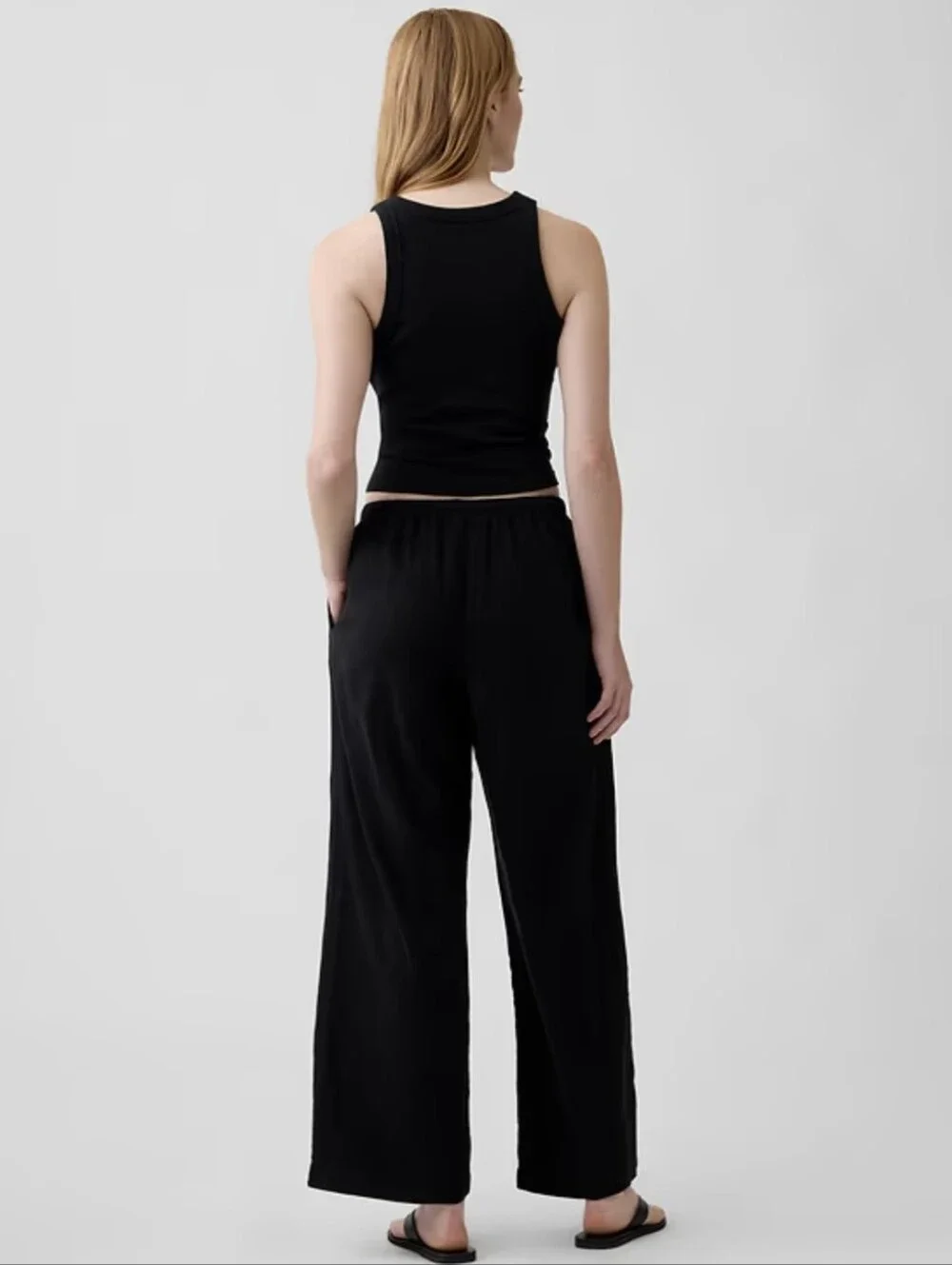 Women H&M Wide-Leg Linen Blend Pant in Black
